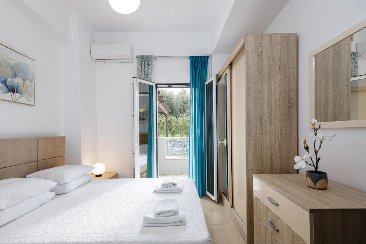 Villa Emily Rethymno อาเดเลียโนส กัมโปส ภายนอก รูปภาพ